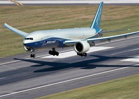 777 electronics bay|Spill spurs order to de.